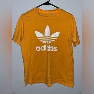 Adidas Tshirt